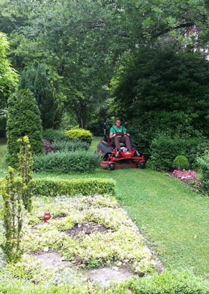 Pflegearbeiten Garten- und Landschaftsbau Galabau Winnen